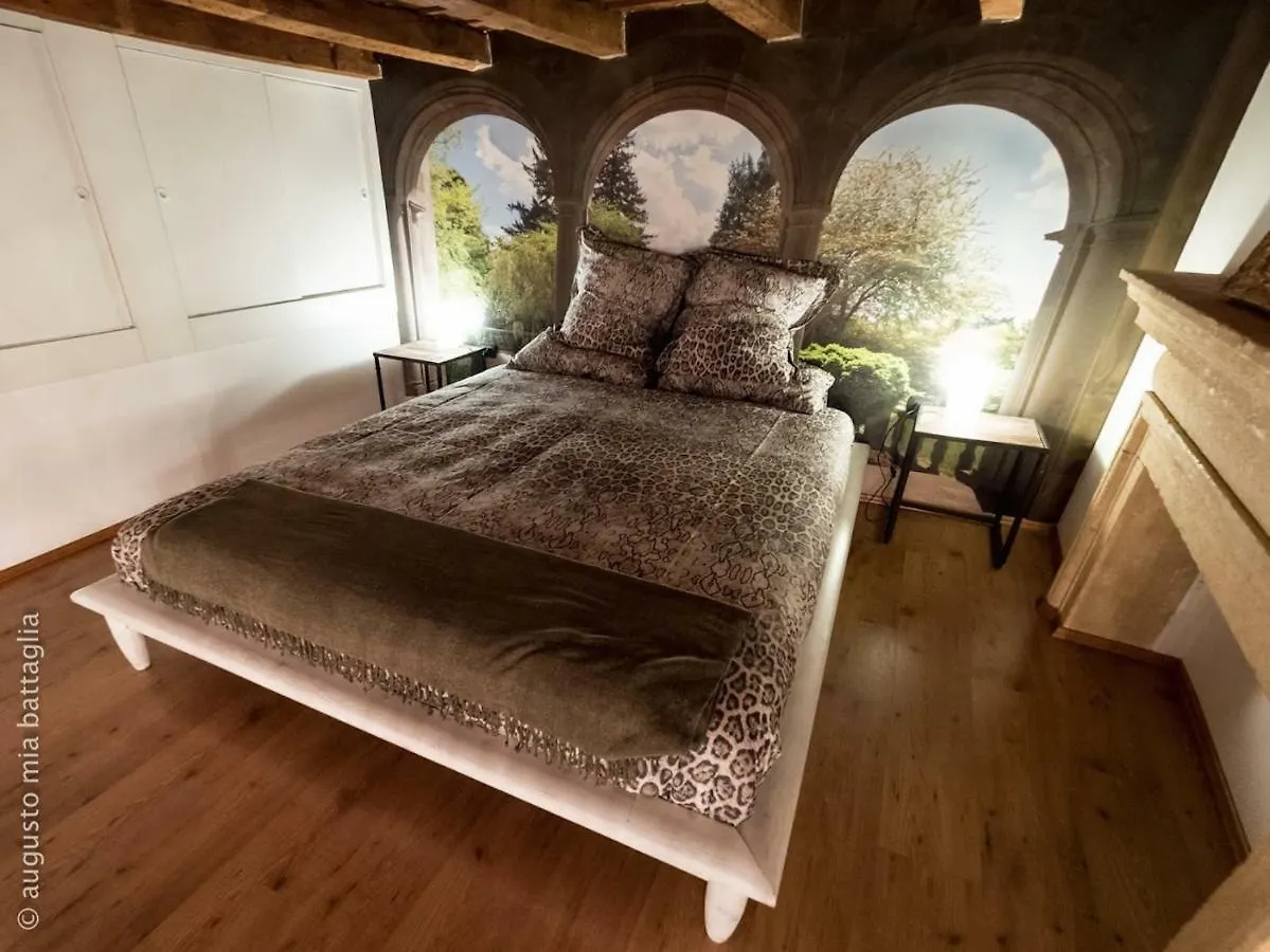 Apartment Ferienwohnung Casa Archi - Balcone Sul Fiume Verona Italien